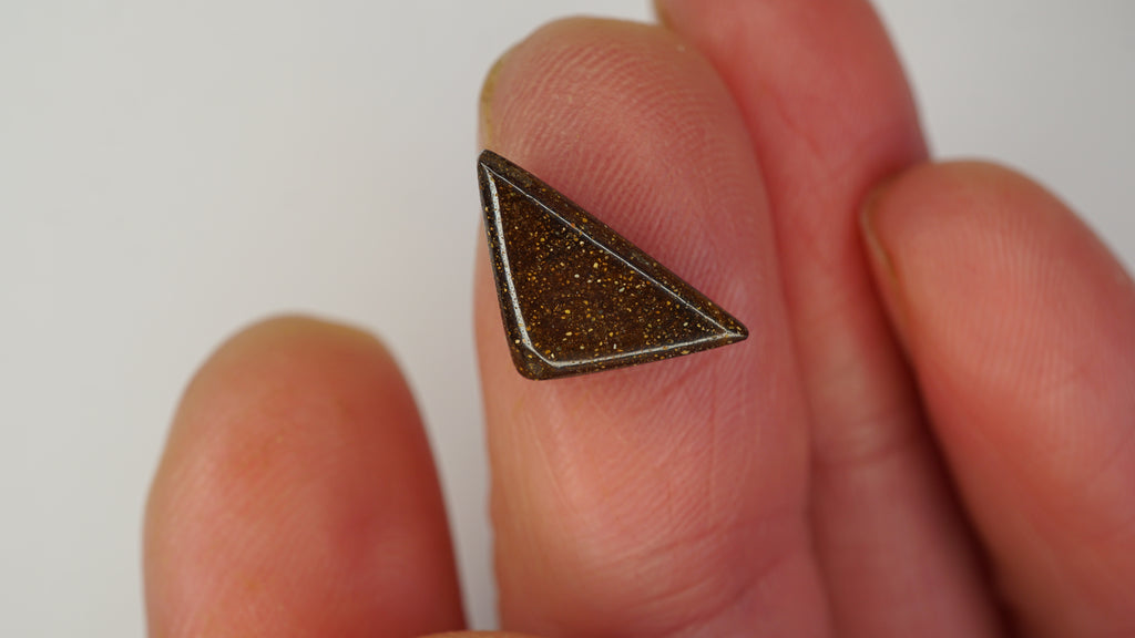 2.8 ct Triangular Blue Boulder Opal - Green Linear Colour Play