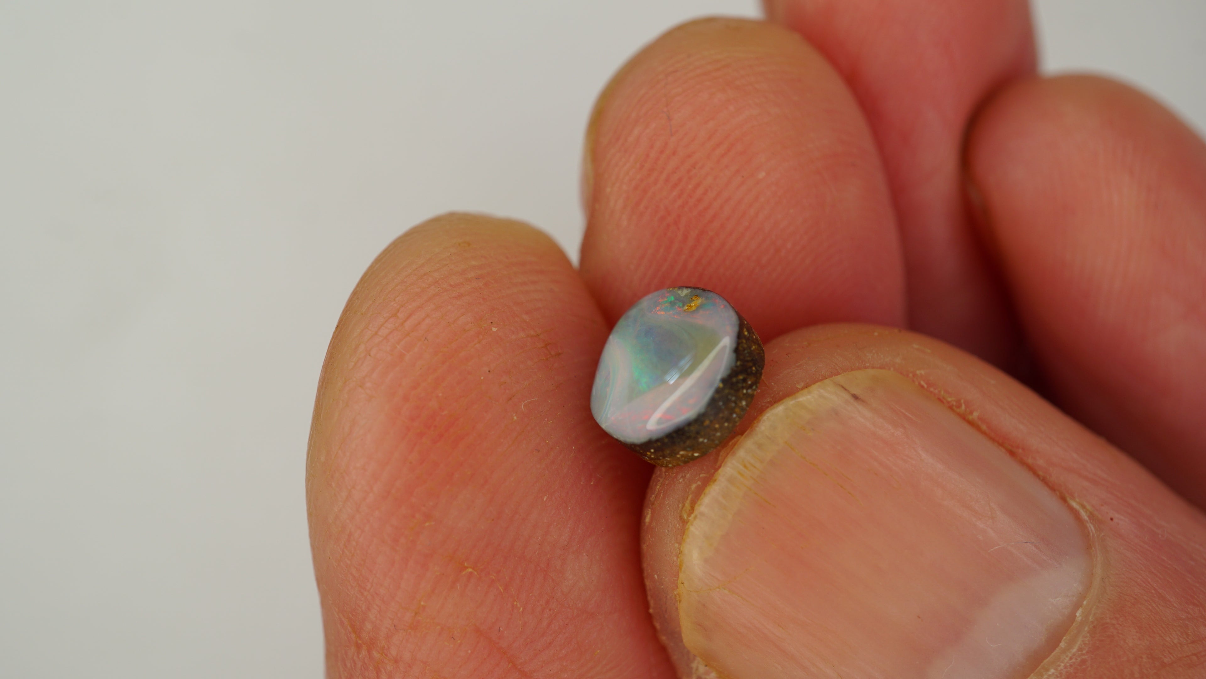 1.9 ct Pink Boulder Opal - Green & Pink Flowing Colour Play