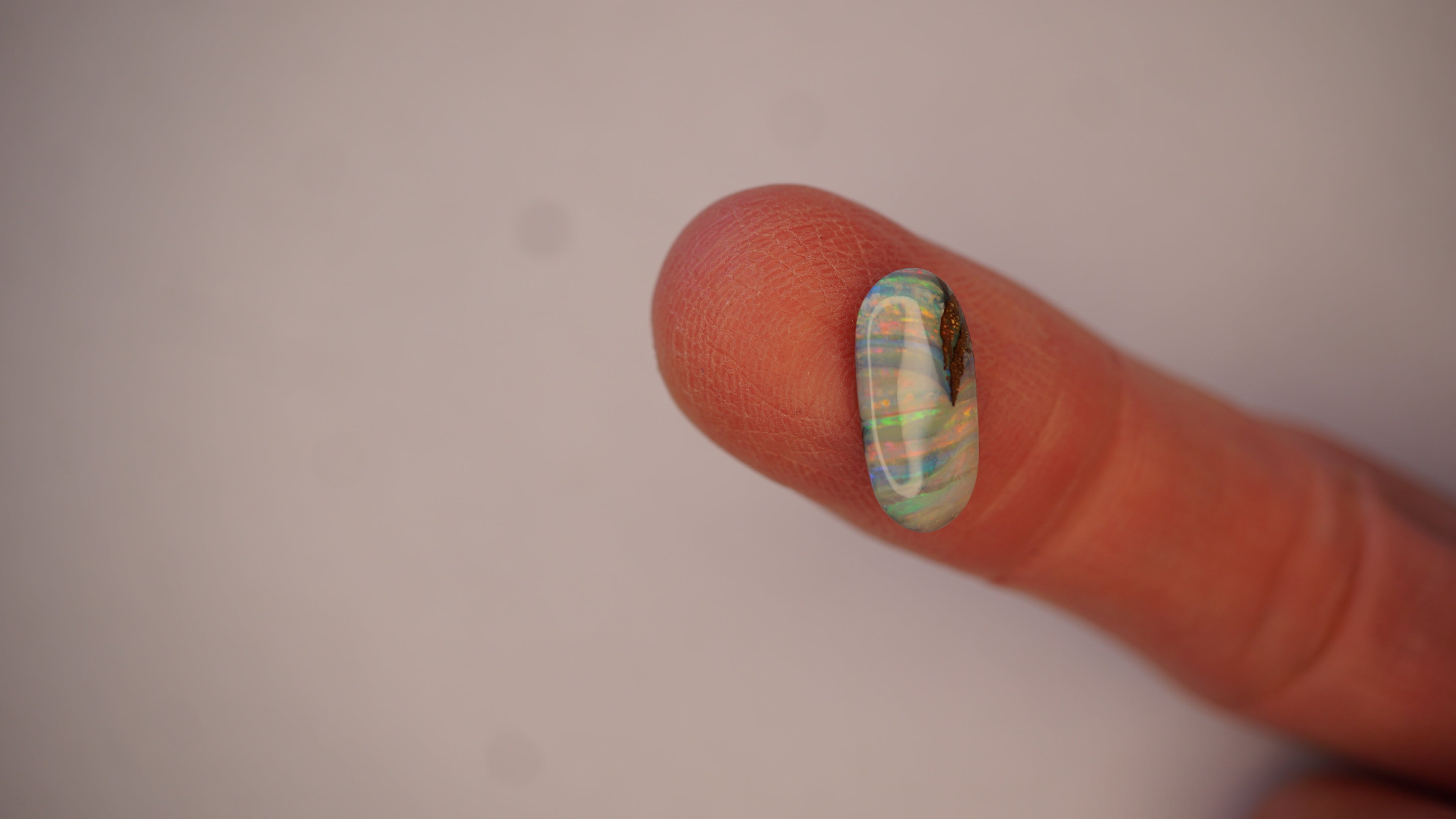 2.4 ct Boulder Opal - Multicolour Linear Colour Banding