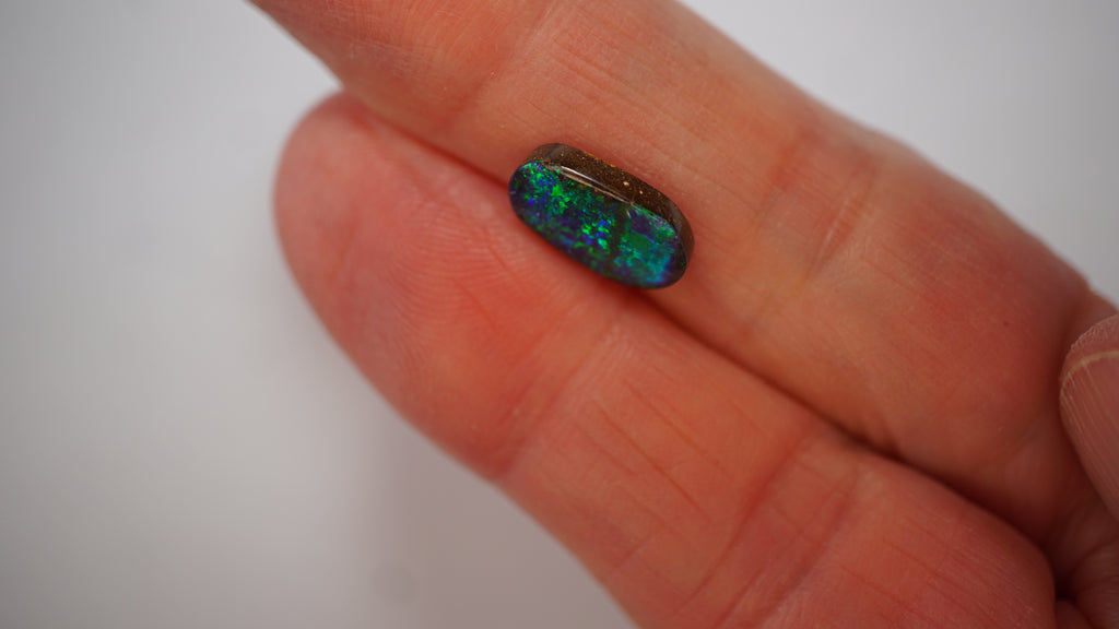 2.6 ct Electric Green Boulder Opal with Wide Viewing Angle