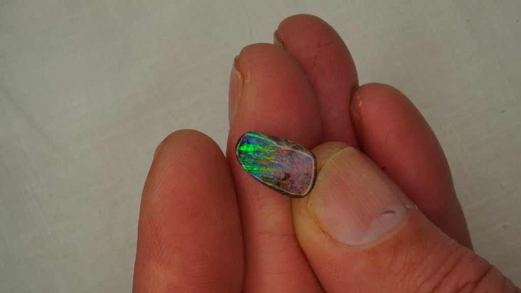 4.0 ct Boulder Opal - Green, Blue & Violet Flash