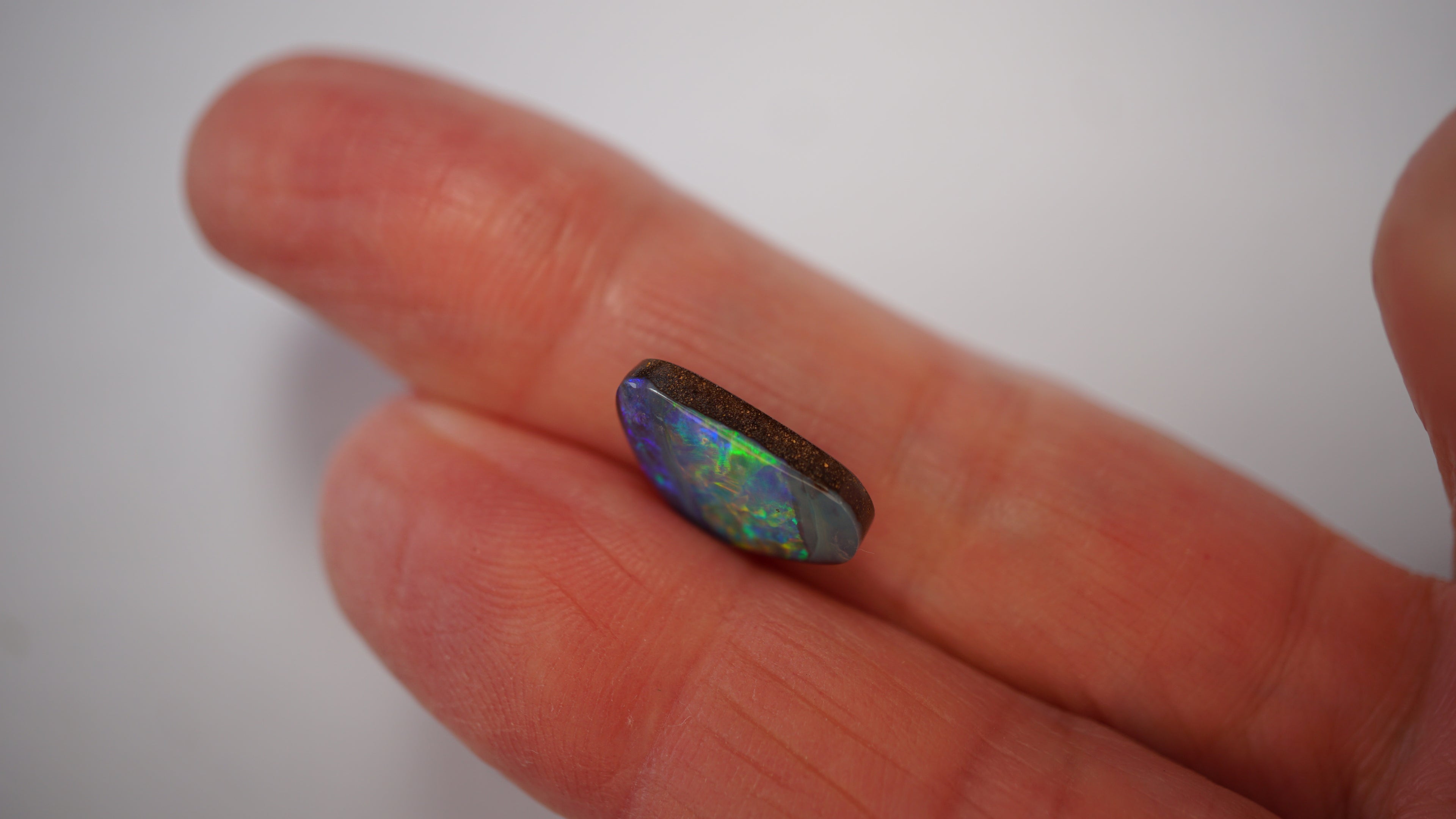 4.5 ct Boulder Opal - Broad Multicolour Flash