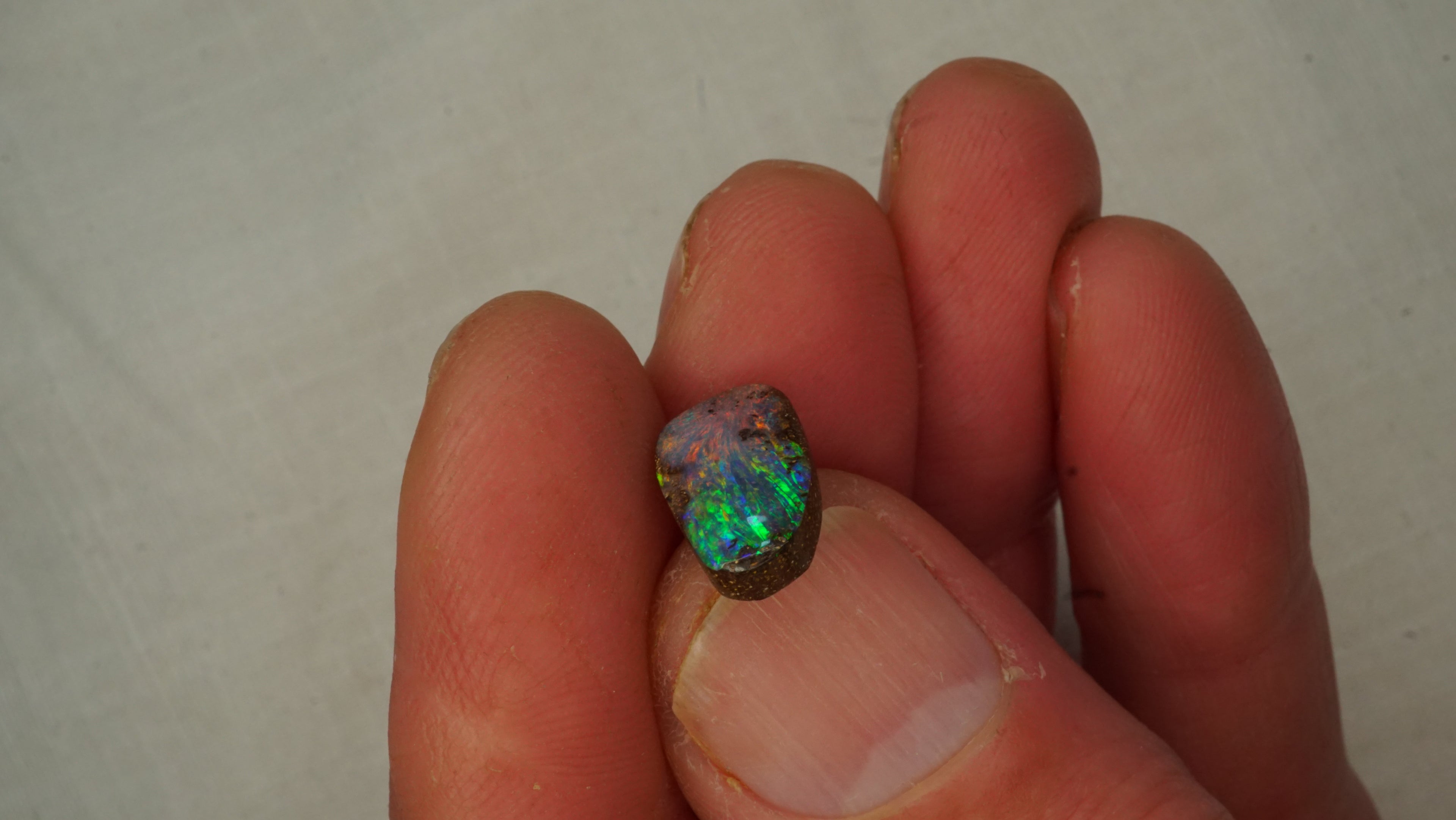 4.0 ct Boulder Opal - Green, Blue & Violet Flash