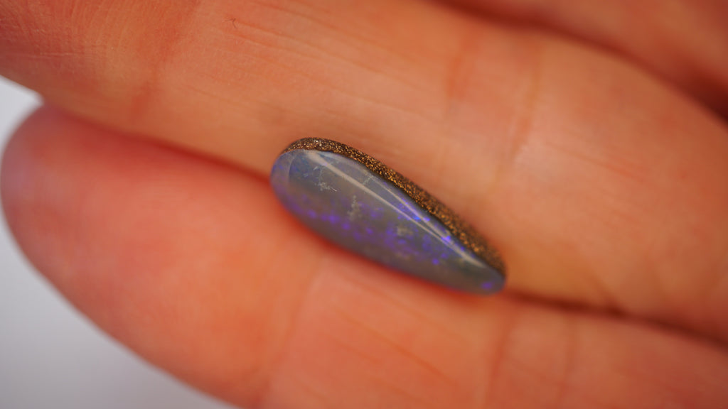 3.8 ct Blue-Violet Boulder Opal - Soft Colour Movement