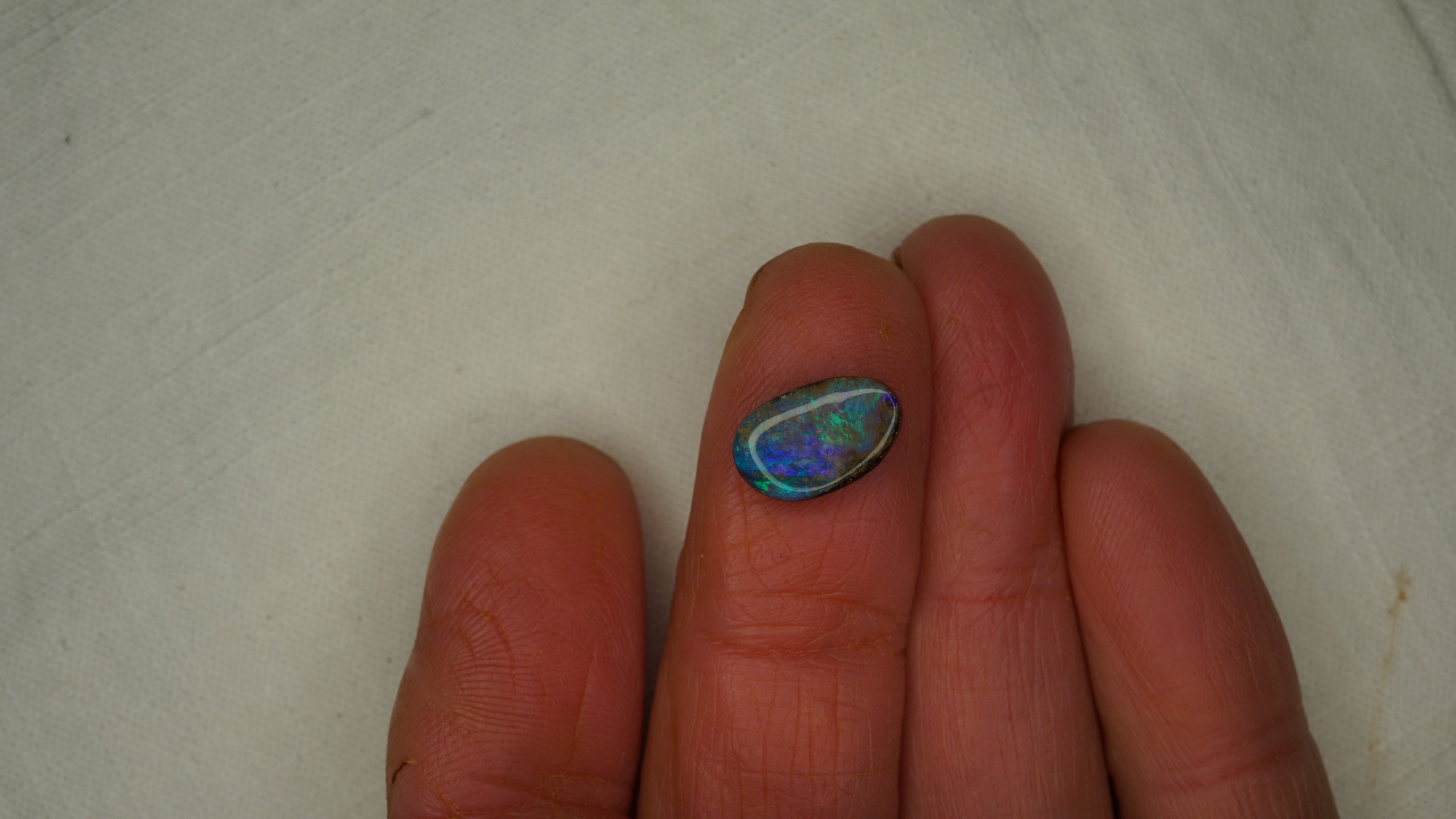 3.5ct Boulder Opal - Green & Blue Play on Blue Host Body Tone