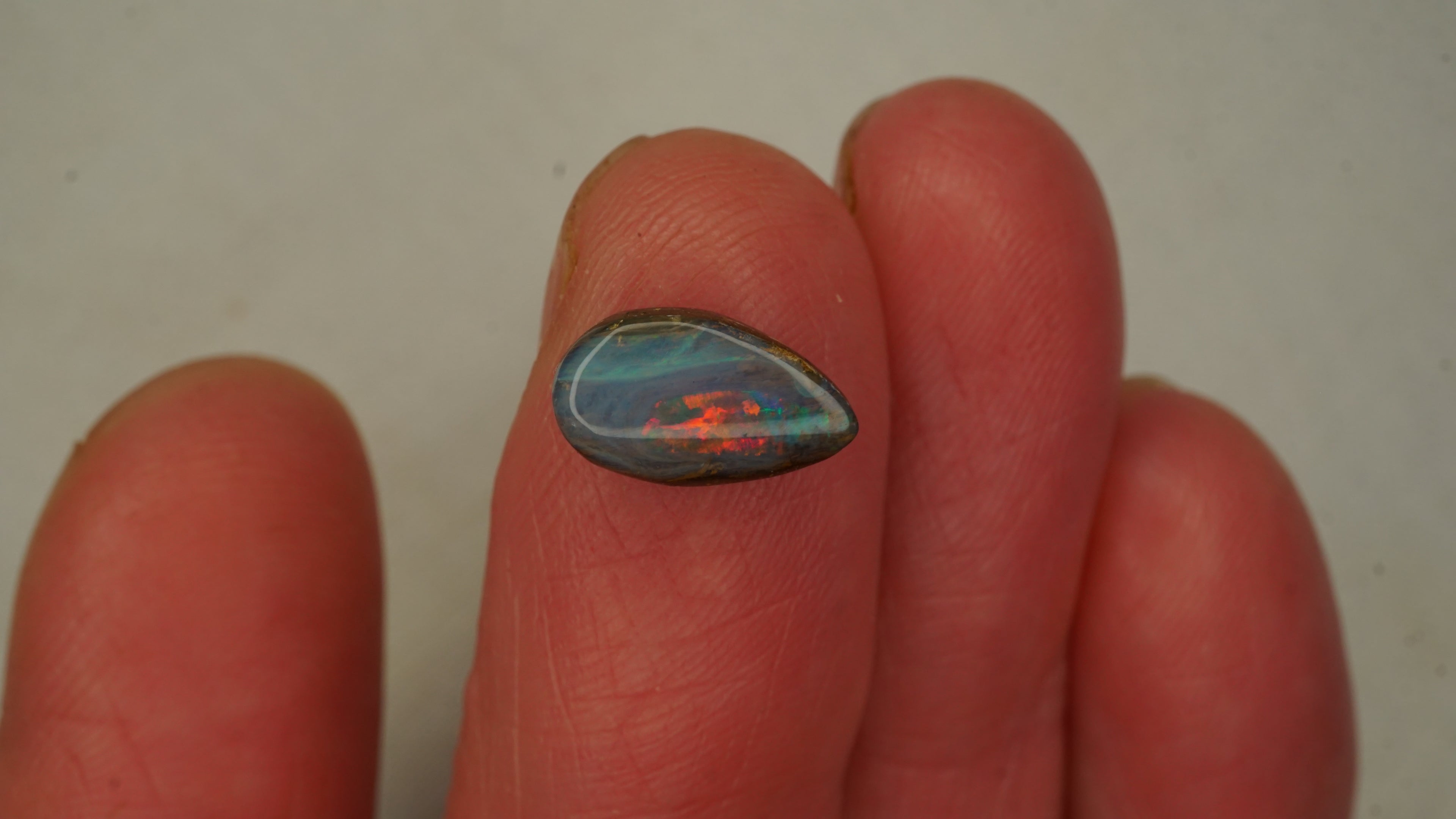 2.1ct Smoky Purple Boulder Opal