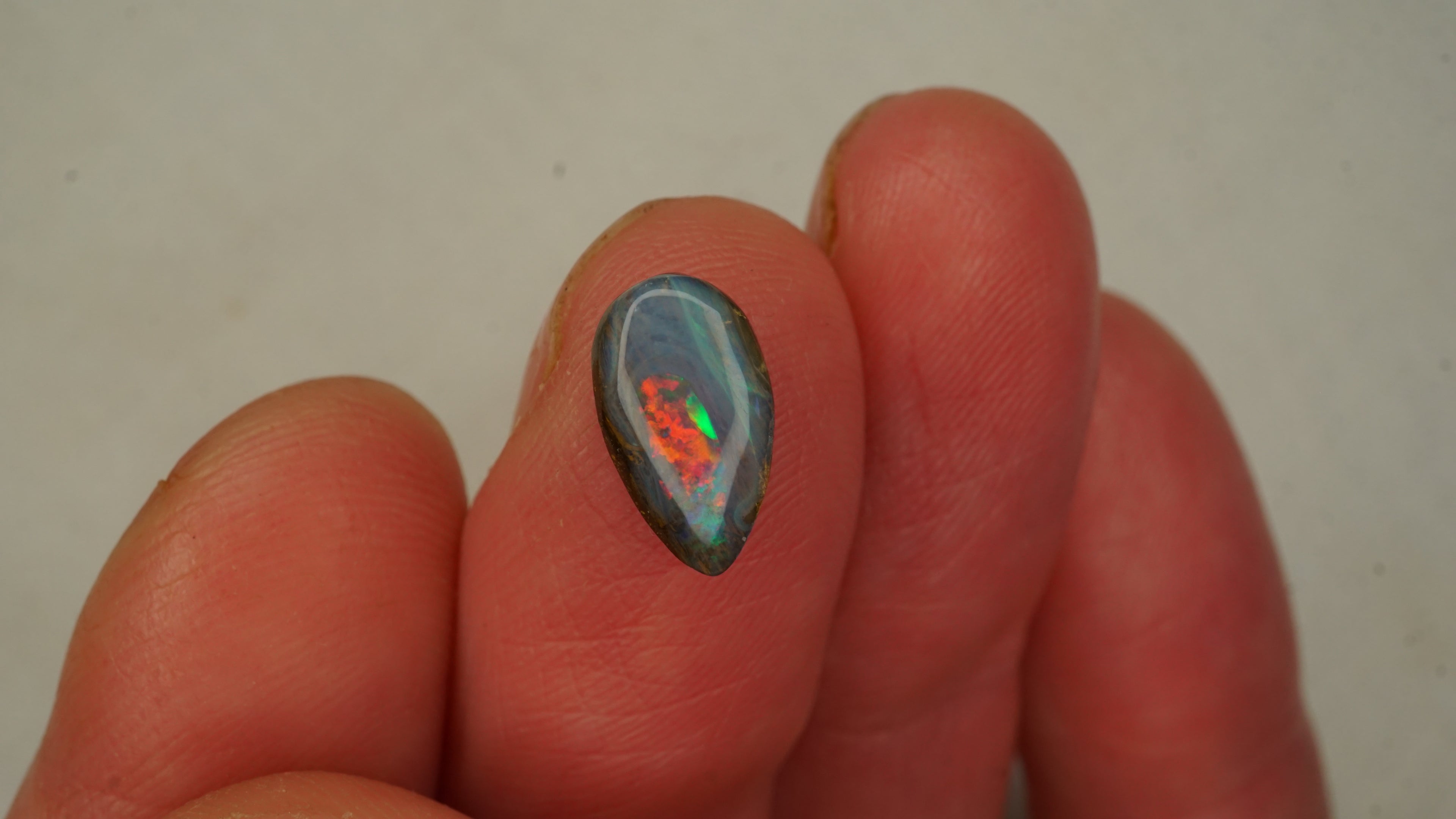 2.1ct Smoky Purple Boulder Opal