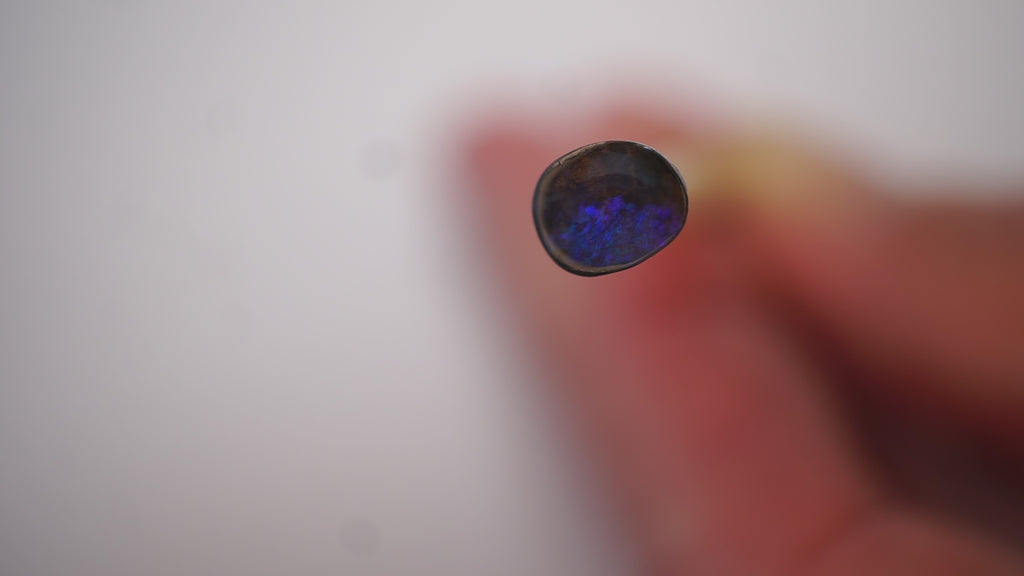 0.8 ct Blue Boulder Opal - Electric Blue Flash