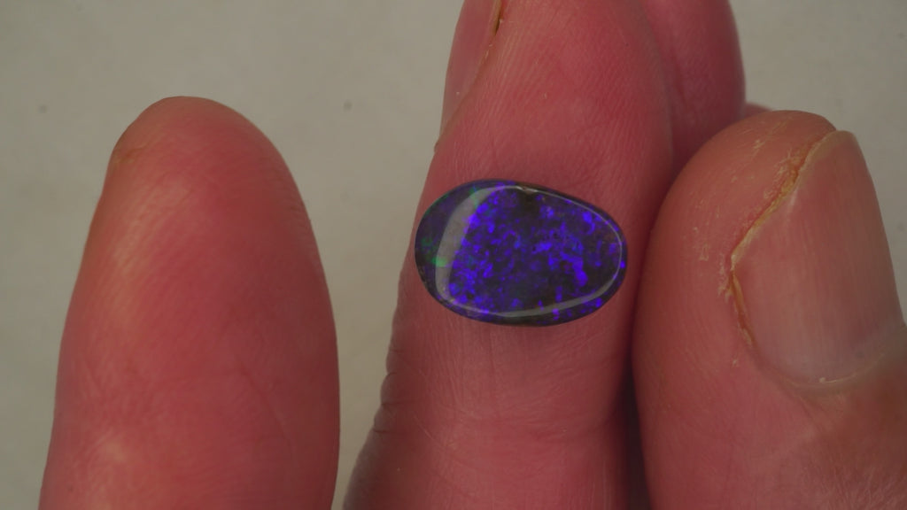 2.6ct Peacock Blue Boulder Opal